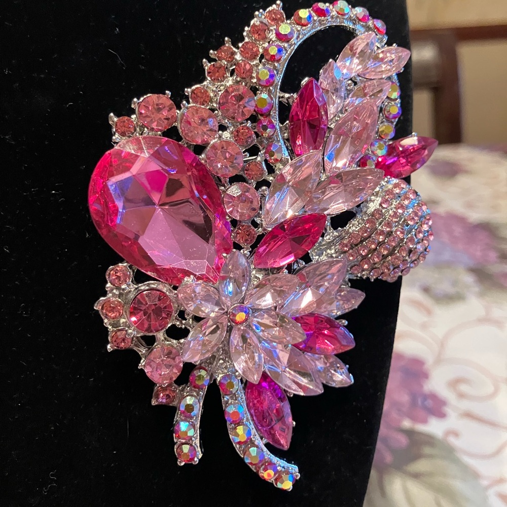 Pink Crystal Floral Brooch with Vintage Charm